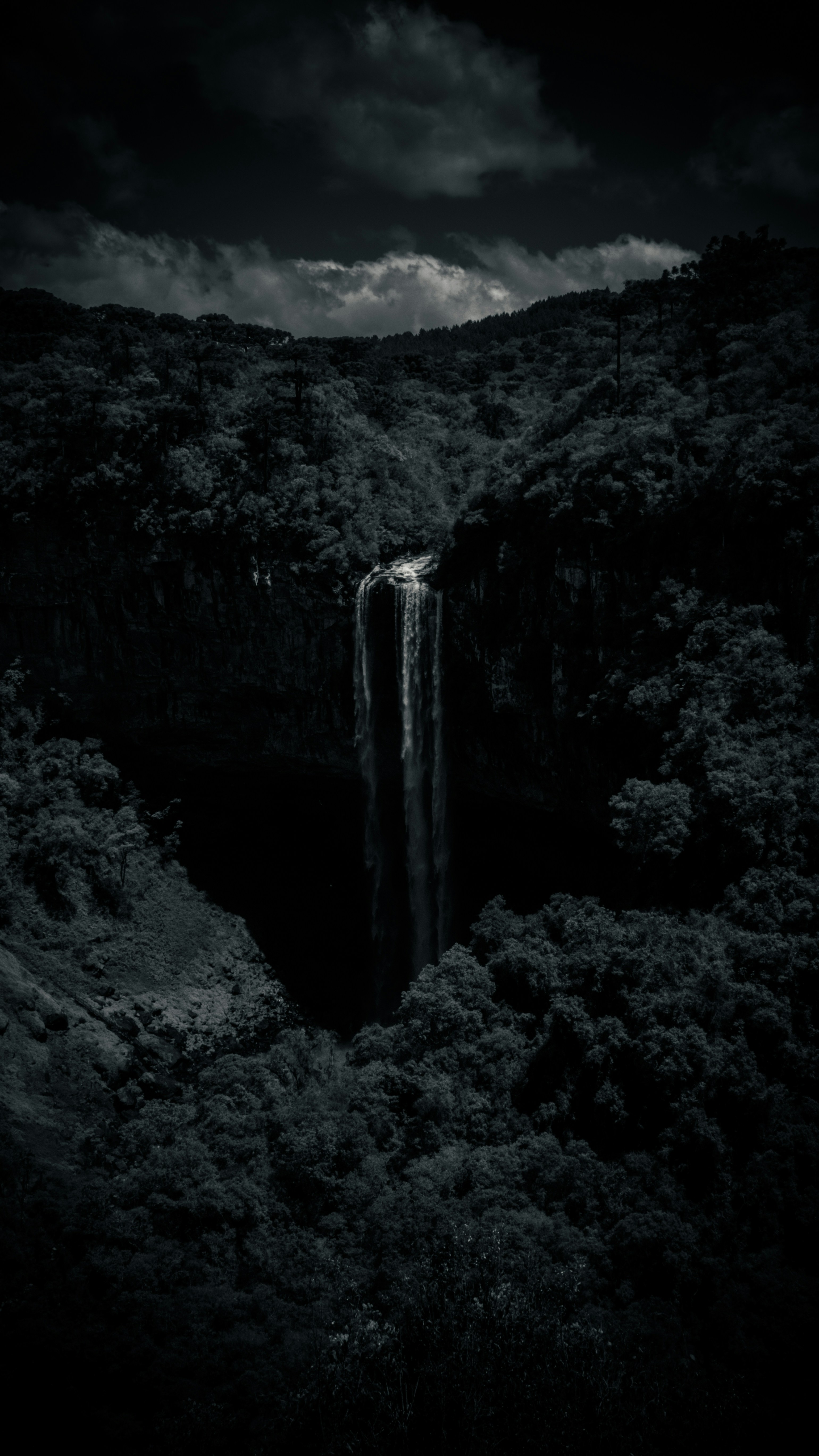 Cascata do Caracol em Canela Serra Gaúcha vista da trilha dos 927 degraus